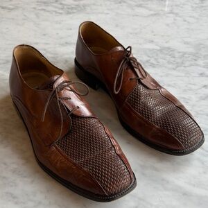 Johnston & Murphy Lace Up Dress Shoes